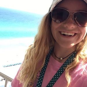 Meet your Posher, Toni